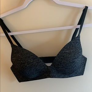 NWOT Victoria's Secret t-shirt bra